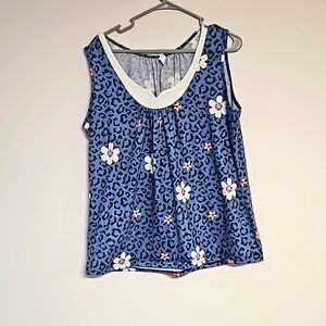 Chicyea size lg.animal and floral print